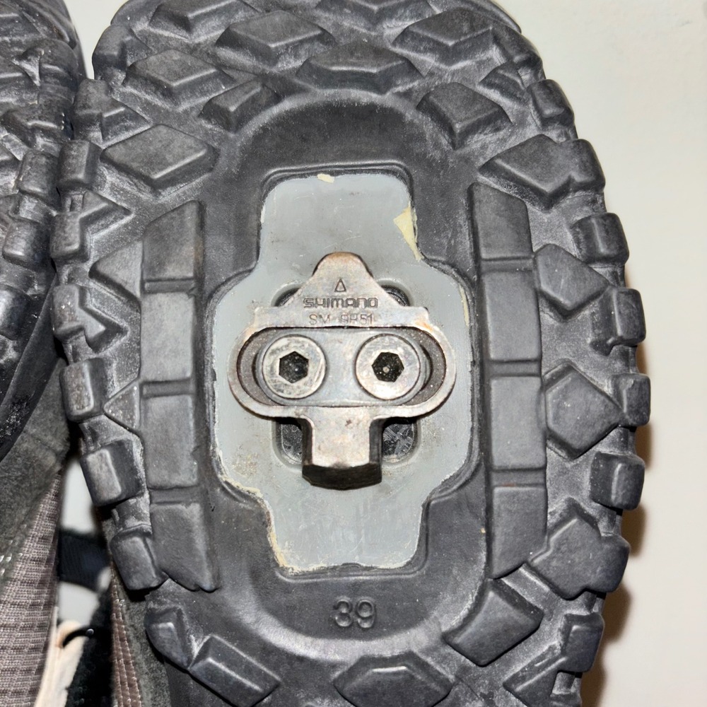 Shimano‎ SH-M037W SPD Cycling Shoes | Women's EU 39 US 6 | Gray Beige - Picture 14 of 14